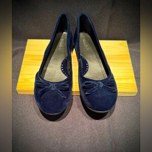 Michelle D Real Navy Ballet Women’s Flats With Bow. Size 9.5M.